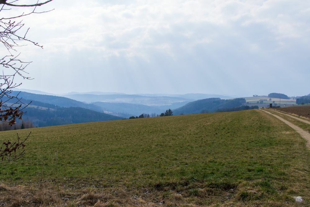 Klicke auf die Grafik für eine vergrößerte Ansicht  Name: 20 In dem Tal liegt Haßbach.jpg Ansichten: 0 Größe: 100,4 KB ID: 3126542